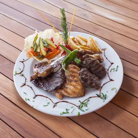 Hotel Selvi Göltürkbükü