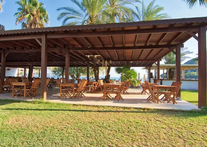 Selvi Hotel Golturkbuku